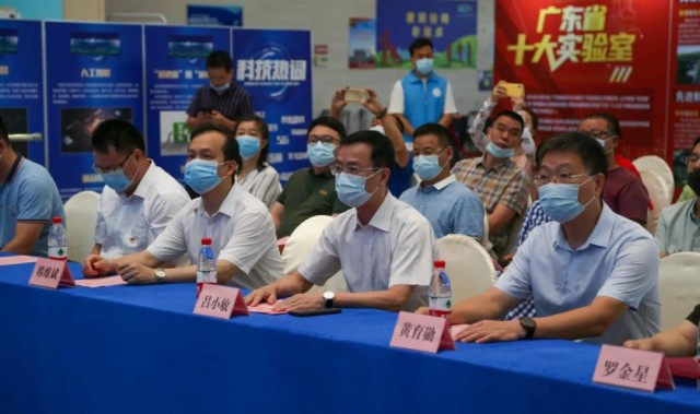  霍芬海姆启用智能训练系统，科技助力备战效率